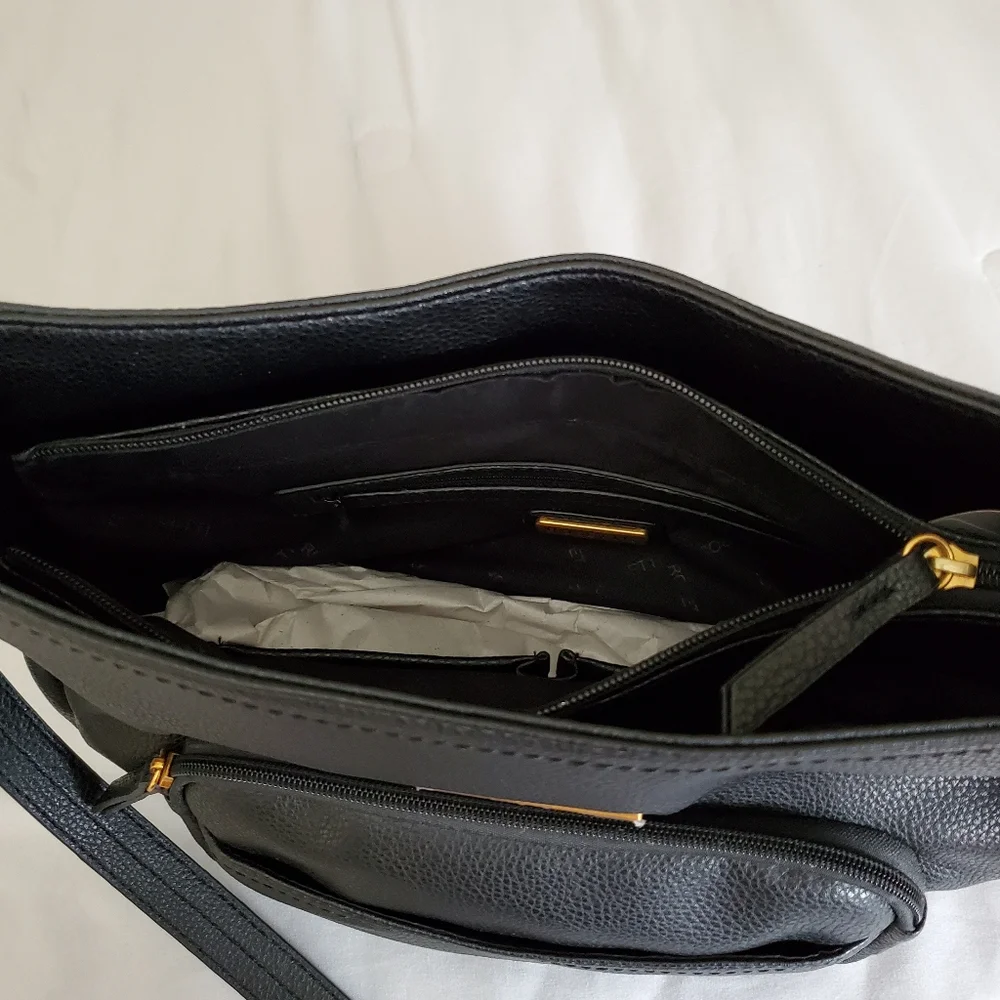 Rossetti Maya Convertible Coho bag . Black